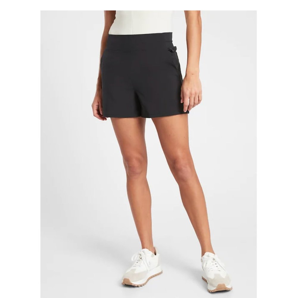 NWT Athleta Brookyln Short